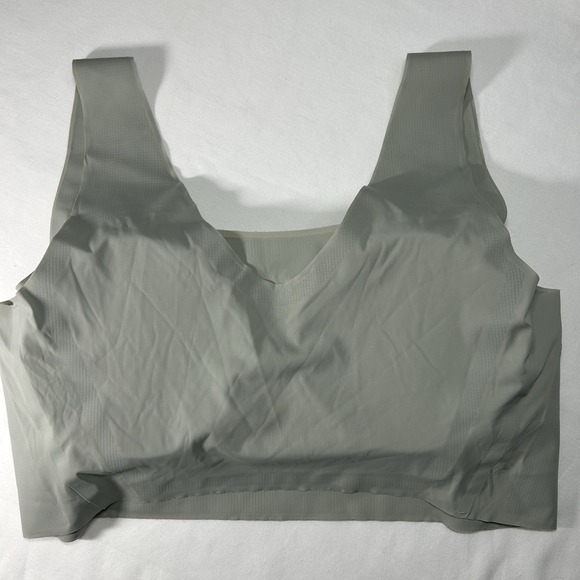 BALI Comfort Revolution EasyLite Wireless Bra Size XL - Picture 5 of 8